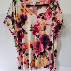 BOUTIQUE BRAND PLUS SIZE FLORAL BLOUSE
